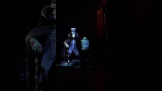 Hatbox Ghost in Haunted Mansion WDW disney fyp florida wdw hauntedmansion hatboxghost [upl. by Shoshanna]