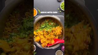 Potato green peas pulao recipe  food shots recipe cooking vairalytshort ytshorts ytviral [upl. by Neelloc]