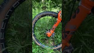 🔥 Présentation de mon NOUVEAU VTT vélo vtt enduromtb mtb mountainbike downhill downhillmtb [upl. by Nosremaj870]