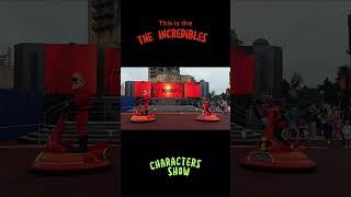 The Incredibles charakters show in Disneyland Parisdisneylandparis disneylandattractions [upl. by Illak]