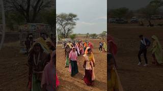 Ghera Wali Ghaghri Jama Bara Bar Jiten Baghel Aadiwasi Dance 4K Video💃 adivasi dance shorts 😘 [upl. by Toulon85]