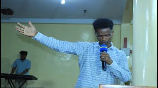 Sunday Worship Singer Dinka Tamane Waldaa Wangeelaa Yesuus Ifa Addunyaa Naqamtee 01032016EC [upl. by Maillij160]