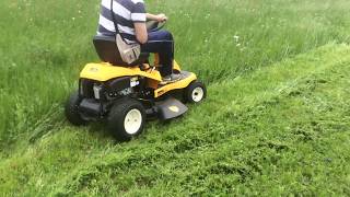 CUB CADET CC 114 TD  Trattorino minirider scarico laterale mulching  Taglio erba alta [upl. by Kilgore641]