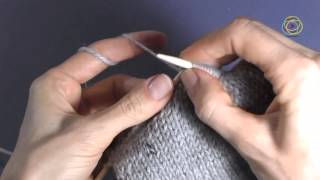 Tutorial zu den Grundtechniken des Strickens Stricken von Randmaschen  Kettrand [upl. by Mw283]