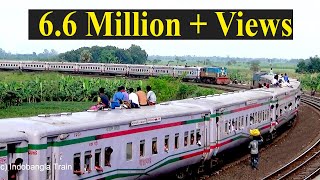 Rare Crossing with Lalmoni Express VS Rangpur Express Train at Ishurdi Bypass Station Bangladesh [upl. by Eleik655]