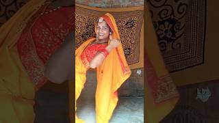 Meri tarah tum bhi kabhi pyar karke dekho natranding Bollywood songshortvideoviralsmb dance [upl. by Agnese839]