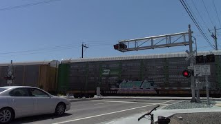 Meadowview Rd Railroad Crossing BNSF 6154 Autorack South RARE Train For Sac Sub Sacramento Ca [upl. by Bradney]