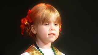 Vaikiška Advento liaudies dainelė  Lithuanian Childrens song  Darži oželis leliumoj [upl. by Adnuhs]