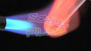 Exotherme chemische Reaktionen  Trailer Schulfilm Chemie [upl. by Ymassej808]