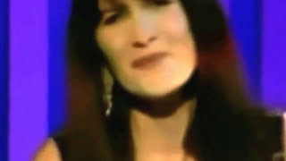 Sandie Shaw Long Live Love [upl. by Arrait629]