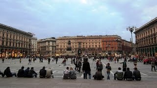 Piazza del Duomo  Milano Italia [upl. by Norvell]