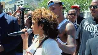 KEYSHIA COLE LIVE IN OAKLAND IM GOING DOWNACAPELLA PT 1 [upl. by Roede]