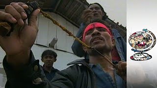 Religious Warfare on the Tiny Indonesian Island of Ambon 1999 [upl. by Veradi]