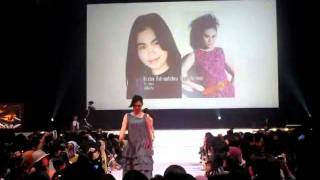 GADIS Sampul 2011 Finalists Hit the Runway Part 1 [upl. by Selimah424]