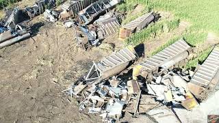 DERAILMENT RECOVERY AND TRACK REPAIR PROGRESS ON THE UNION PACIFIC CLINTON SUB MP 148 [upl. by Nirra]