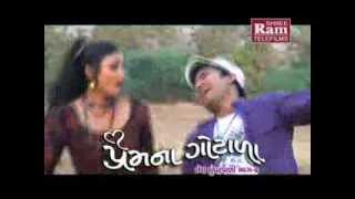 Nach Mari Zumli Mara Gavma Dj Vage Gujarati Song Kamlesh Barot [upl. by Nicram]