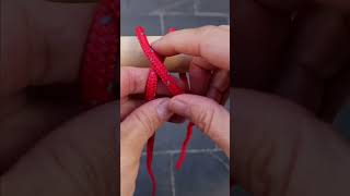 Knot 19Constrictor knot  Xknotsimpledangeroussecure束紧结简单牢固 [upl. by Jovita618]