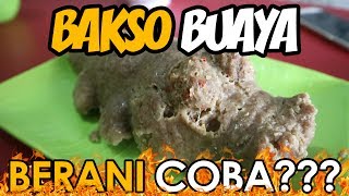 UNIK DAN VIRAL MAKAN BAKSO BUAYA PAKE KUAH JABLAY PEDASNYA MINTA AMPUN  BAKSO RUSUK JOSS [upl. by Ardnasella]