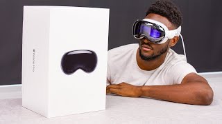 Apple Vision Pro Unboxing [upl. by Gula]