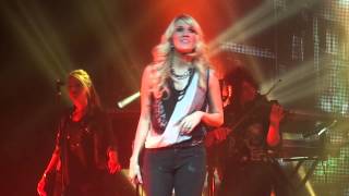 Carrie Underwood  Before He Cheats  Live in Dublin [upl. by Byers]