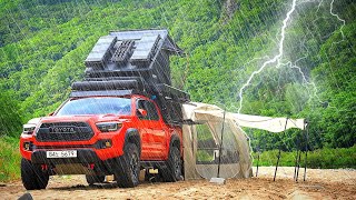 ☔ Camping in Heavy Rain 🛻 Docking a Tent on the Back of a Truck [upl. by Asyl160]