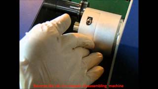 Disassembly Cylindrical Cell by using BS074 amp BS039 Machine [upl. by Marcoux]