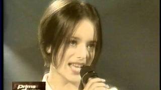 Alizée  Gourmandises Live 20011020  Prima Donna [upl. by Booze]