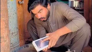 Gas kay cylinder men Iphone verry funny nadipranks khizarumer khizaromar funnyvideos [upl. by Aseen]