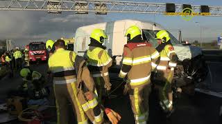 Ernstig ongeval op de A2 bij Zaltbommel bijrijder ernstig gewond [upl. by Ellery]