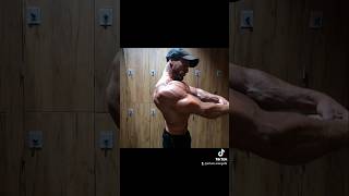 Back20 PowerExplosive foryou motivation bodybuildung fürdich parati fitness shorts youtube [upl. by Benis331]