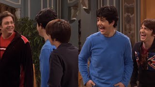 Drake amp Josh  Drake Josh amp Two Workers Make Fun Of Walter For WorkingOut [upl. by Fulton]