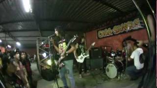 Violator  CagaSangue THRASH Show Completo [upl. by Garwin]