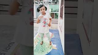 🥱Betiyan betiyan Hamari Jaan betiyan  YouTube short video dance video by Ishika Upadhyayvideo [upl. by Teragramyram168]