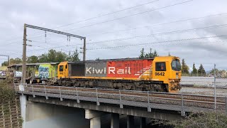 DL 9642 with Ballast Train passing over Forest lake road bridge Hamilton NIMT [upl. by Amiaj672]