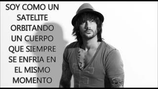 Melendi  Tocado y hundido  Letra  Karaoke [upl. by Nnaeirelav]