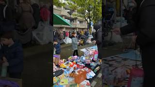 Koningsdag rommelmarkt ik heb veel geld gemaakt Nojen nojen koningsdag koning rommelmarkt [upl. by Brita]