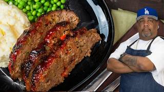 Budget Friendly SlowCooked Meatloaf Recipe [upl. by Melinda488]