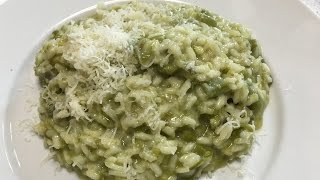 RISOTTO CON ASPARAGI RICETTA SEMPLICE E GUSTOSA DA PREPARARE [upl. by Idas]