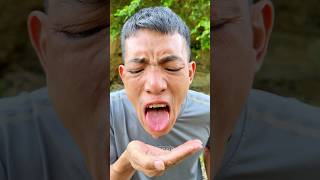 Bad breath is very simple to overcome camping outdoors bushcraft survival [upl. by Yortal112]