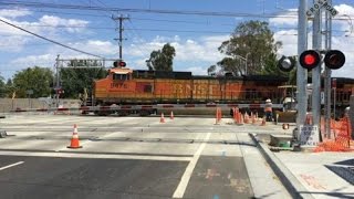 BNSF 5476 Manifest Northbound Temporary Horn Zone Meadowview Road Railroad Crossing [upl. by Kolosick]