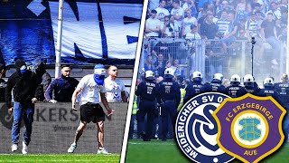 Vermummte DuisburgFans stürmen Innenraum Duisburg  Aue Ausschreitungen [upl. by Akerboom]