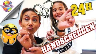 24 STUNDEN mit HANDSCHELLEN GEFESSELT 😆 zu KRASS HILFEE  Family Fun [upl. by Nanam553]