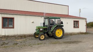 Köp Traktor John Deere 2130 på Klaravik [upl. by Enelrak834]