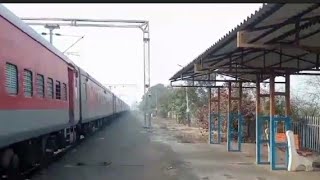 Malda Town new Delhi Pondicherry SF Express station lope line stoppage video [upl. by Eenor217]