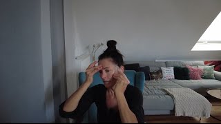 Faceyoga mit Guasha [upl. by Ferwerda]