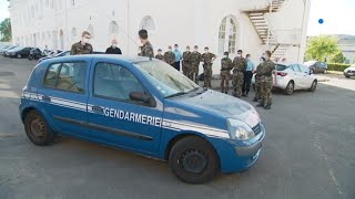 Nantes  une formation pour devenir gendarme réserviste [upl. by Berthoud]