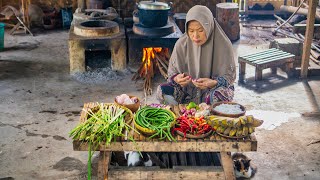 Mbedol Sereh bikin Sate Lilit Ayam  Masak Masakan Khas Bali Jukut Bejek dan Pisang Rai [upl. by Werra366]