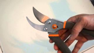 Fiskars Bypass Pruner Model 8109 [upl. by Ariamo]