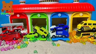 Diecast Cars in a Colorful Garage more stories about Diecast Cars【Kumas Bear Kids】 [upl. by Nylhtak]