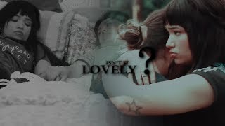 ● Shay amp Megan  Lovely Skam Austin [upl. by Doralin]